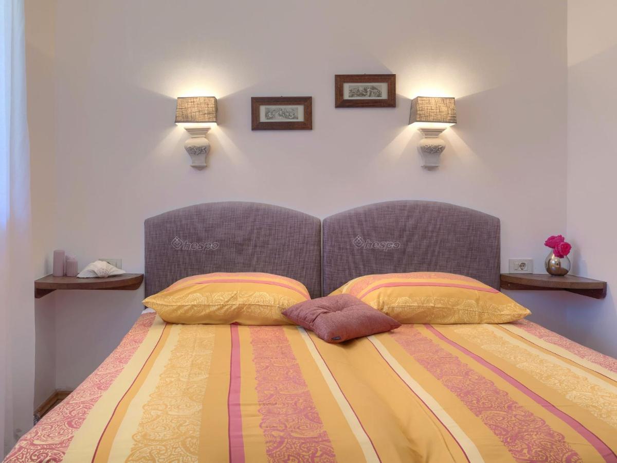 Holiday Home Punta By Interhome Umag Exteriör bild